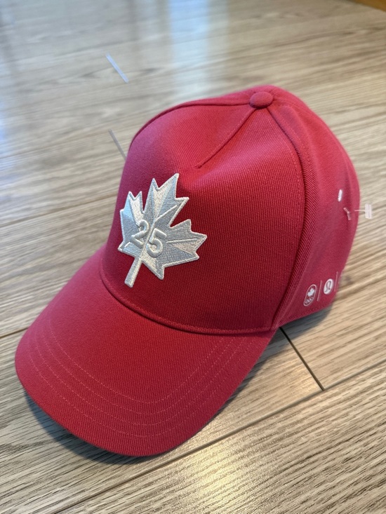 Lululemon Team Canada Legacy Ballcap - Picture 2 of 6